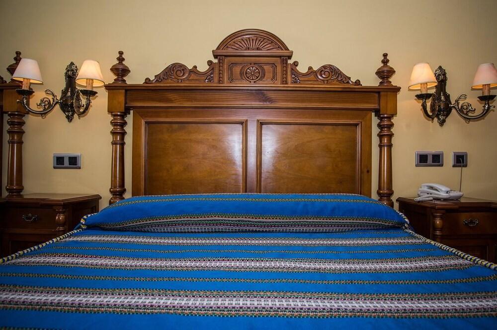Hotel Del Pastor Morella Ngoại thất bức ảnh